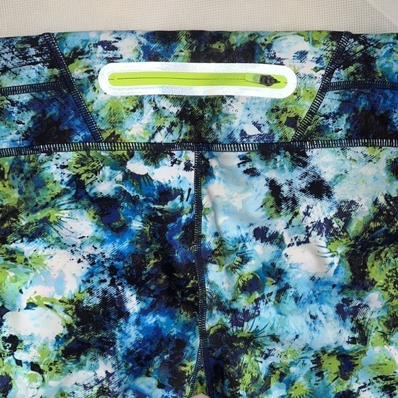 NEW! Athleta Compression Sonar Workout Tights size XS - Picture 4 of 11